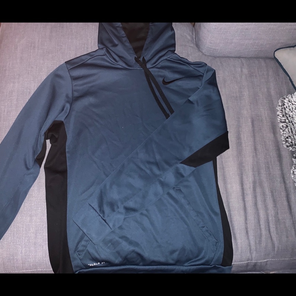 Nike Thermal Fit sweatshirt